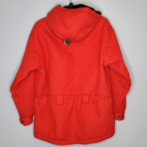 Vintage Obermeyer Red Ski Jacket Quilted faux fur lined hood‎ arm patch size 10 - Picture 13 of 13